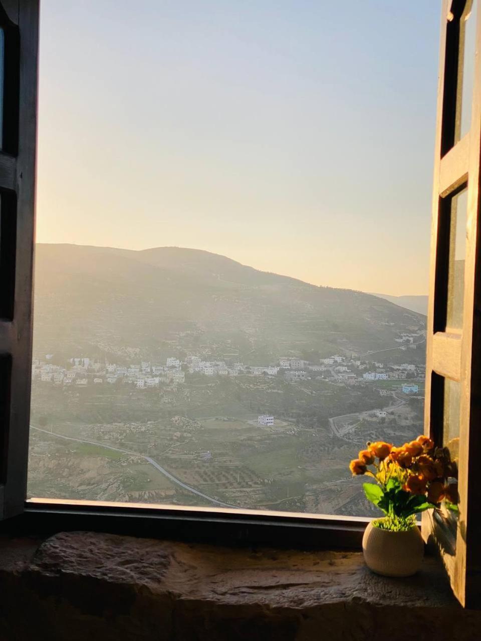 Mountain View House Apartment Karak Ngoại thất bức ảnh